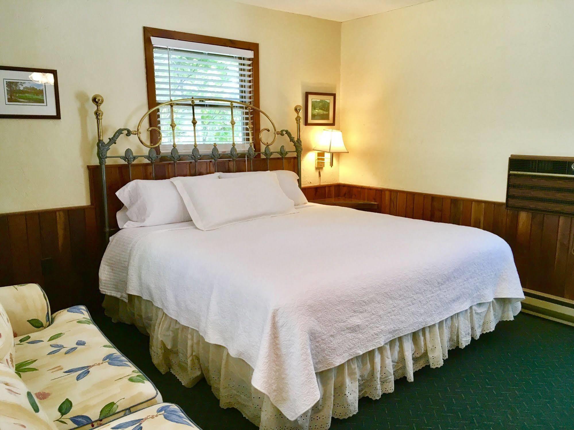 Outpost Inn Highlands Ngoại thất bức ảnh